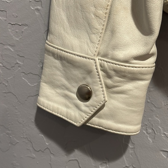 White Leather Jacketet - Picture 3 of 6
